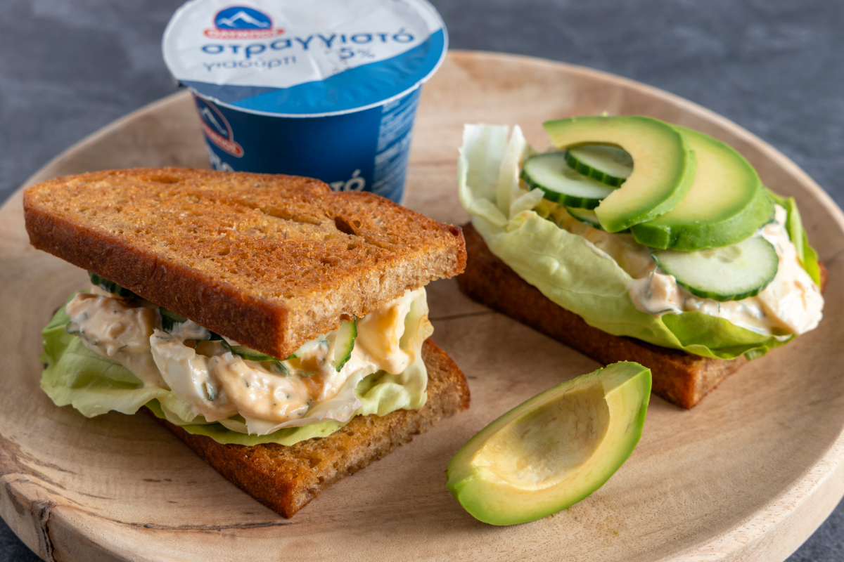 Avocado Sandwich with egg salad - ΟΛΥΜΠΟΣ
