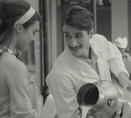 istoria-mas-diafani-fiali-aspect-ratio-534-480