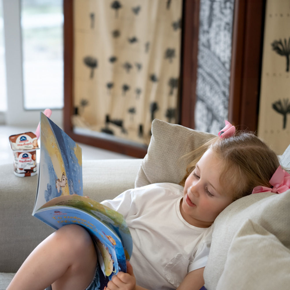 Εκπαιδευτικό-υλικό-σε-νηπιαγωγεία-και-σχολεία-aspect-ratio-1000-1000